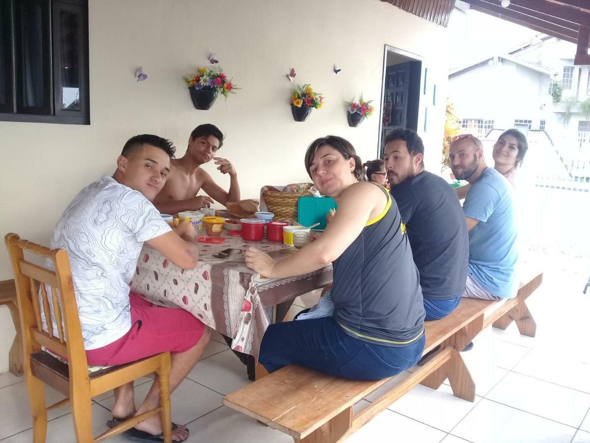 Hostel Cidade Das Flores 2 Joinville Eksteriør billede