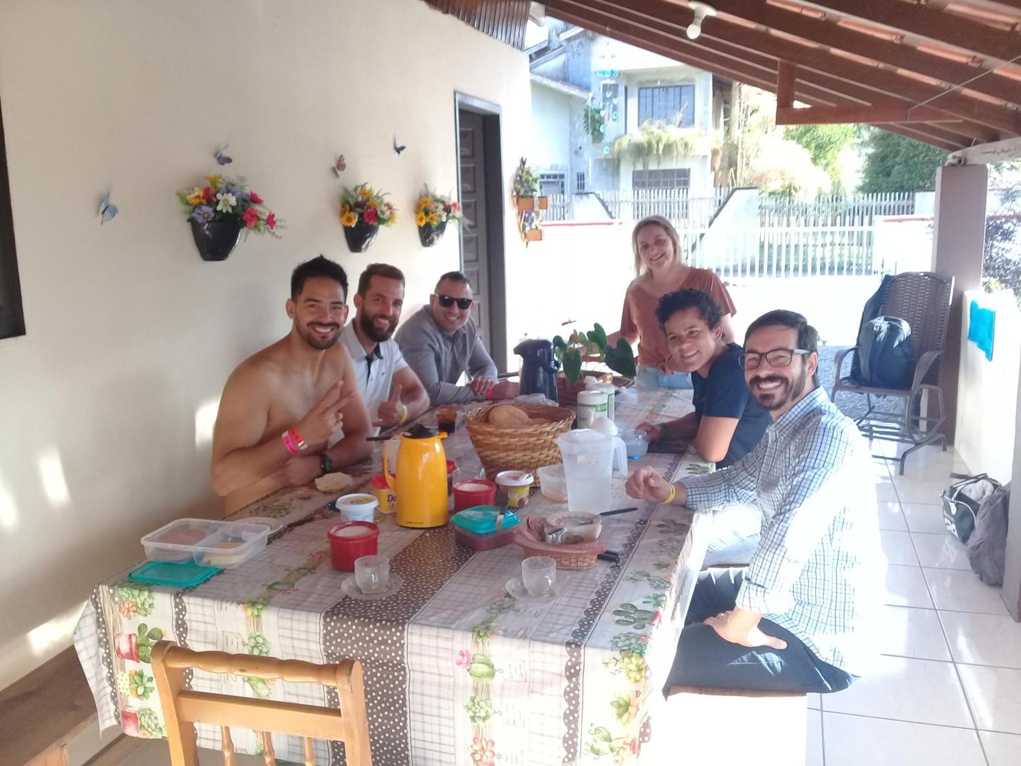 Hostel Cidade Das Flores 2 Joinville Eksteriør billede